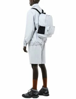 Mochila Ultralight Daypack Rains Gris (Ash) 10 Mochila Ultralight Daypack Rains Gris (Ash) -Equipaje Tienda de ventas 15928