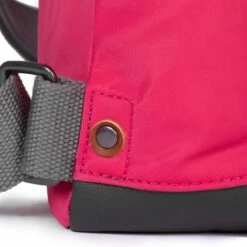 Mochila Roka London Bantry B Pequeña Sostenible Nylon Rosa (Raspberry) 12 Mochila Roka London Bantry B Pequeña Sostenible Nylon Rosa (Raspberry) -Equipaje Tienda de ventas 24897