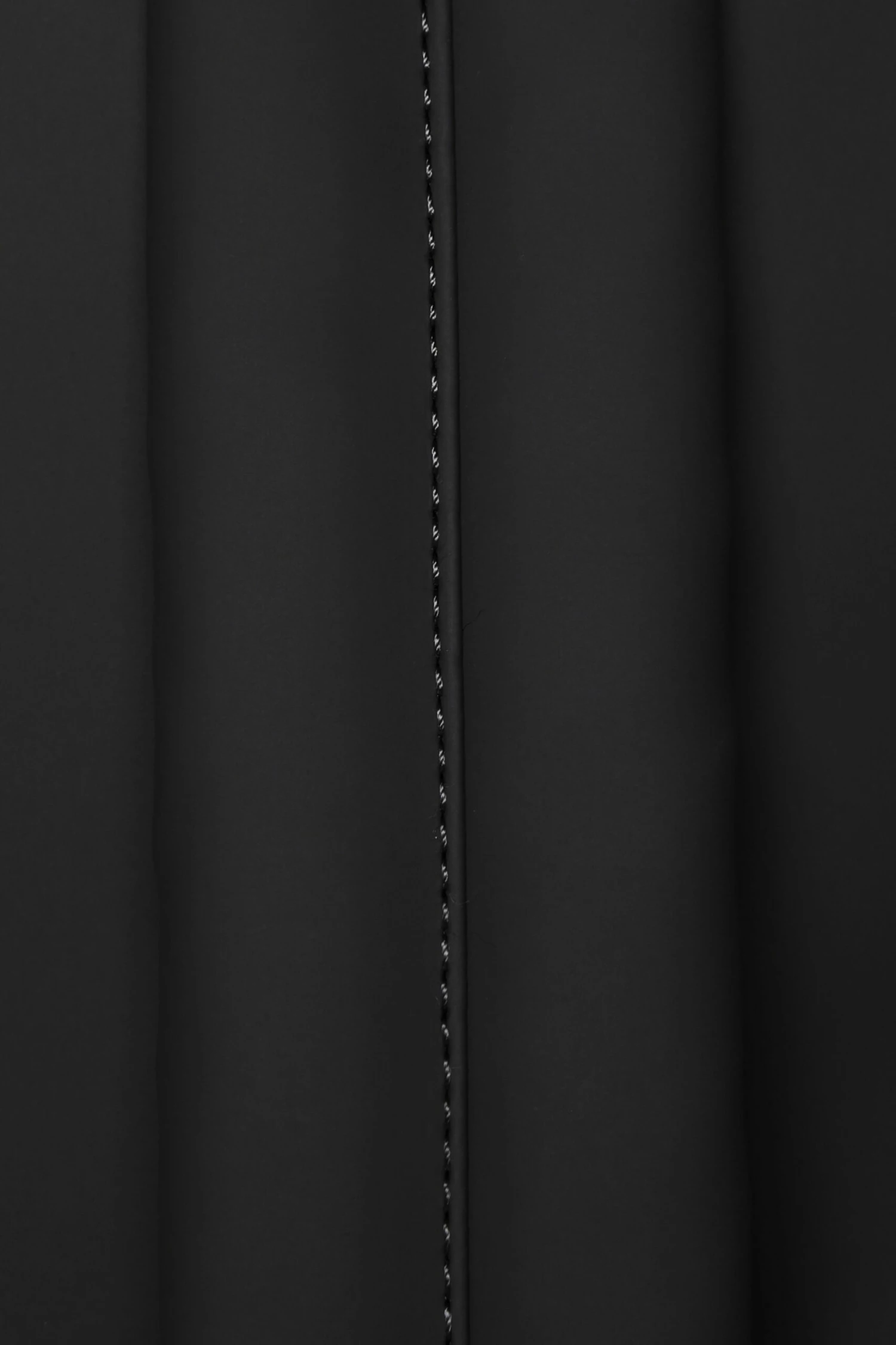 Mochila Rains Field Bag Negra 5 Mochila Rains Field Bag Negra - Imagen 3