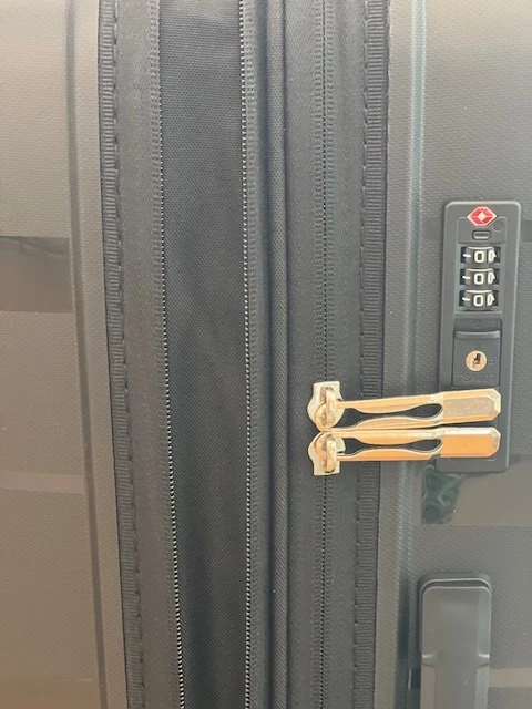 Maleta Mediana 4 Ruedas Rigida Exp Bienoti-EV 8094 Negro 10 Maleta Mediana 4 Ruedas Rigida Exp Bienoti-EV 8094 Negro - Imagen 8