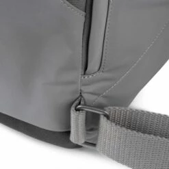 Mochila Roka London Canfield B Mediana Sostenible Nylon Gris (Stormy) 14 Mochila Roka London Canfield B Mediana Sostenible Nylon Gris (Stormy) -Equipaje Tienda de ventas 27696