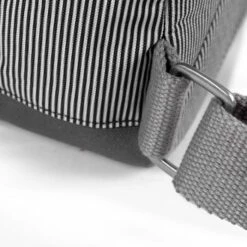 Mochila Roka London Bantry B Pequeña Sost. Canvas Gris Rayas Mono Stripe -Equipaje Tienda de ventas 28168