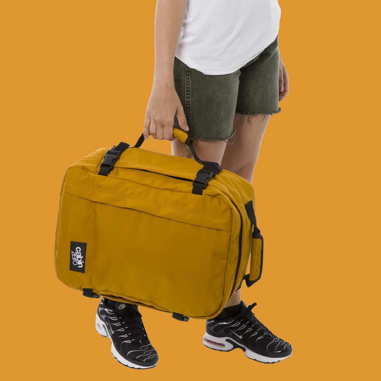 Mochila De Viaje Cabin Zero Classic 36 L. Mostaza (Orange Chilli) 6 Mochila De Viaje Cabin Zero Classic 36 L. Mostaza (Orange Chilli) - Imagen 4