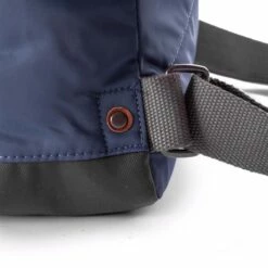 Mochila Roka London Bantry B Mediana Sostenible Nylon Azul (Airforce) 15 Mochila Roka London Bantry B Mediana Sostenible Nylon Azul (Airforce) -Equipaje Tienda de ventas 28909
