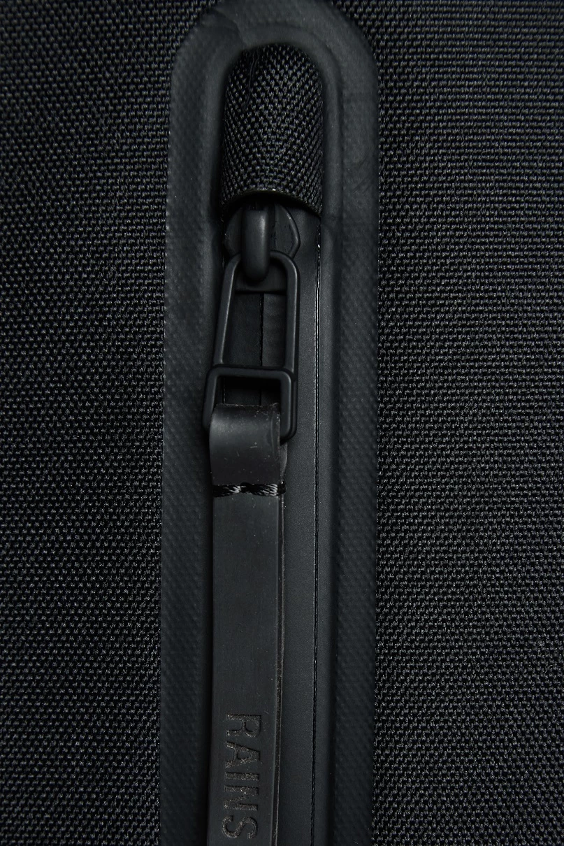 Mochila Rains Mini Azul Electrico (Waves) 6 Mochila Rains Mini Azul Electrico (Waves) - Imagen 4