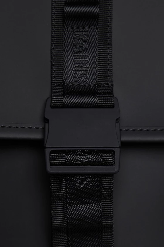 Mochila Rains Trail Mini Negro 5 Mochila Rains Trail Mini Negro - Imagen 3