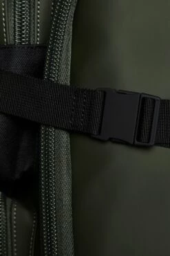 Mochila Rains Trail Cargo Verde (Green) -Equipaje Tienda de ventas 30445