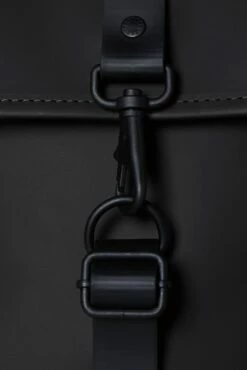 Mochila Rains Bucket Negro 8 Mochila Rains Bucket Negro -Equipaje Tienda de ventas 30478