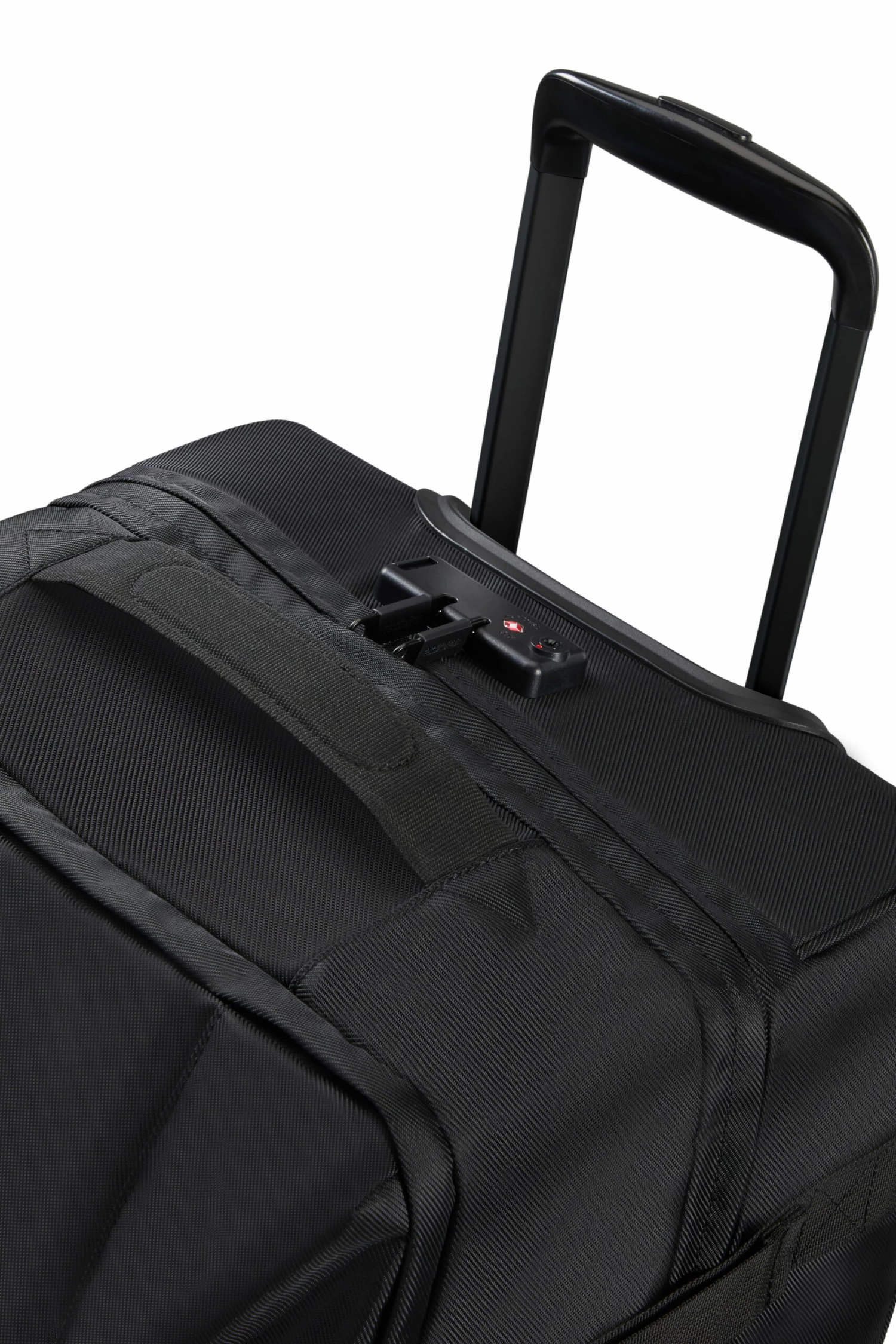 American Tourister Bolsa De Viaje Mediana 65 Cm 2 R A.T. Urban Track Negro ( Asphalt Black ) 7 American Tourister Bolsa De Viaje Mediana 65 Cm 2 R A.T. Urban Track Negro ( Asphalt Black ) - Imagen 5