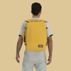 Mochila De Viaje Cabin Zero Classic 36 L. Amarillo (HOI AN) -Equipaje Tienda de ventas 32537